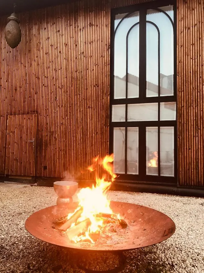 Koto Garden Suites Antwerpia 5*,  Belgia