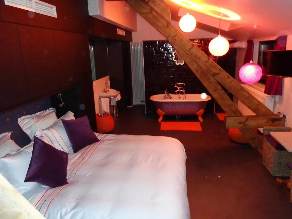 Koto Garden Suites Antwerpia Nocleg ze śniadaniem