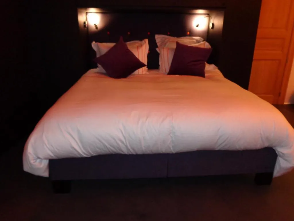 Koto Garden Suites Antwerpia Nocleg ze śniadaniem