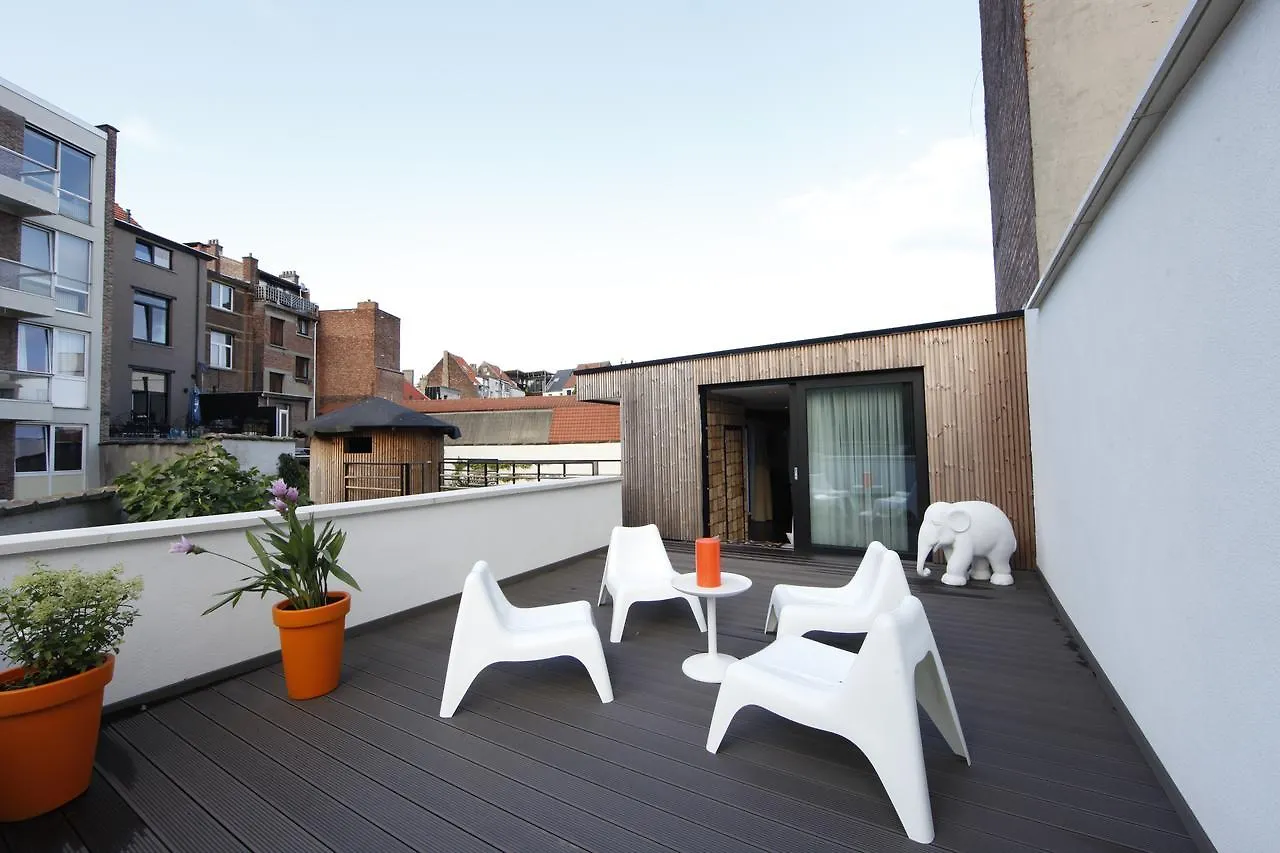 Koto Garden Suites Antwerpia Nocleg ze śniadaniem