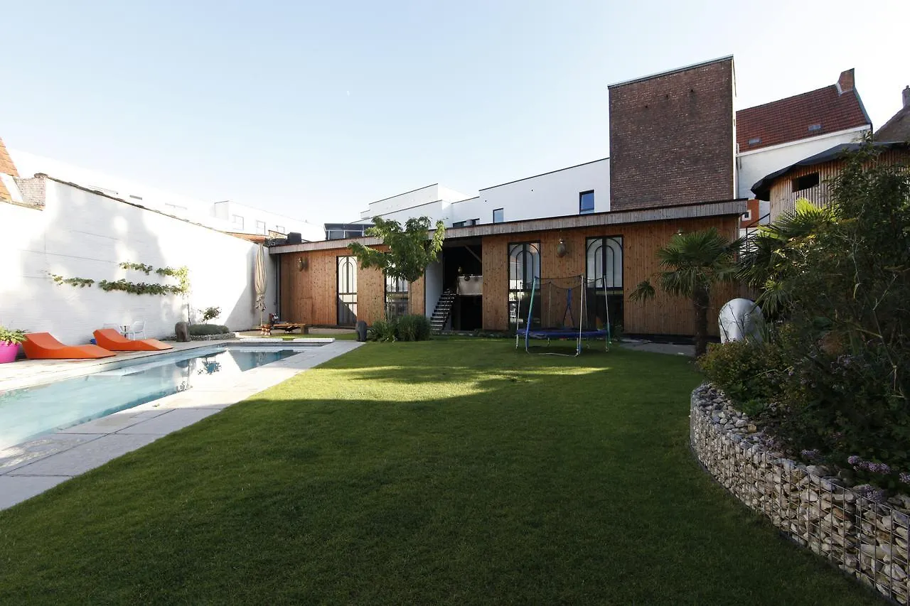 Koto Garden Suites Antwerpia 5*,