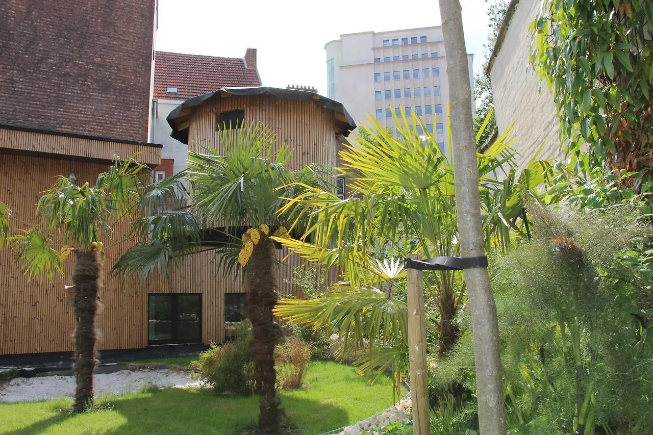 Koto Garden Suites Antwerp Bed & Breakfast
